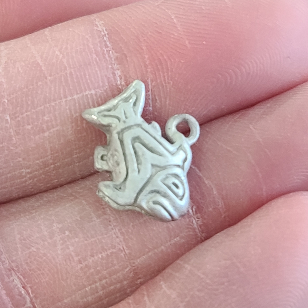 Assorted Silver-Tone and Ivory Pendants Nautical & Nature Mix, Lot Of 8 Jewlery - Picture 10 of 11